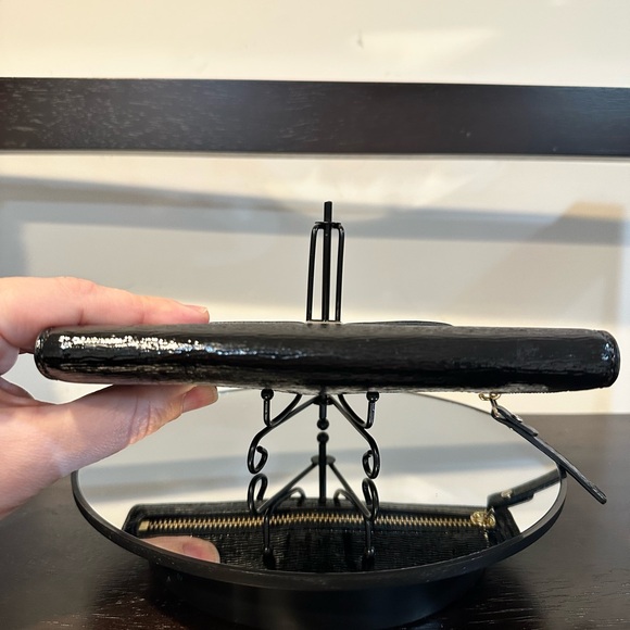 Kate Spade Beacon Court Black Patent Leather Wallet - Picture 8 of 13